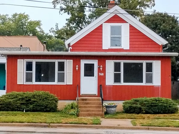 768 Walnut Ave, Elgin, IL 60123