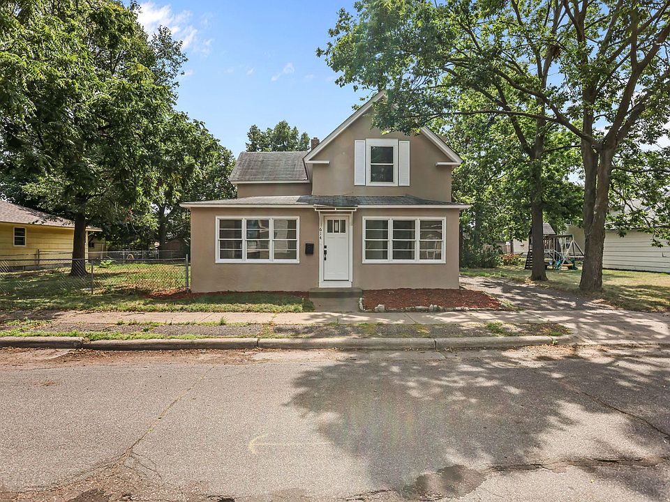 1st image of 614 Jackson St
