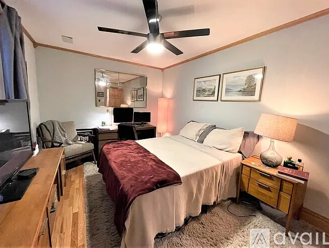1354 W Carmen Ave #1F — Photo 15