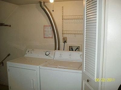 5th image of 8514 Southlawn Ct