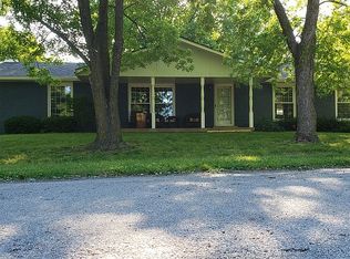 435 Harrison Cir, Bennet, NE 68317