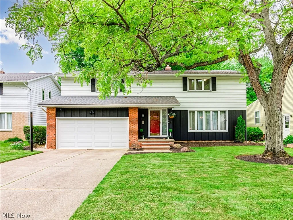 1386 S Lyn Cir photo 1