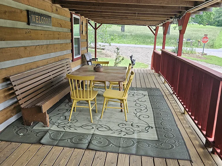 Red Plum Ln — Photo 31