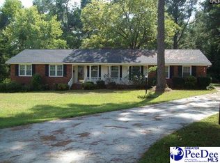 109 Calhoun Dr, Cheraw, SC 29520
