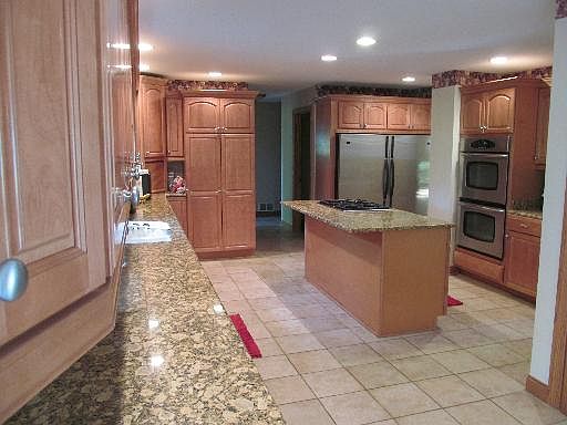 5th image of 5205 Deerfield Dr