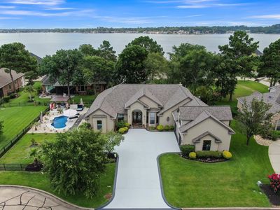 220 Palais Verde Road, Montgomery, TX, 77356