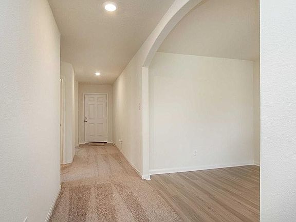 2nd image of 2433 Regatta Ln