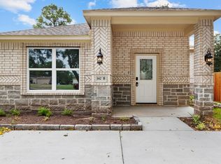 142B College St, Fresno, TX 77545