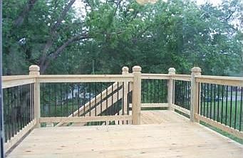 2nd image of 209 N Bluegrass Dr