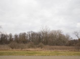 L11 N Wilnor Dr, Stoughton, WI 53589