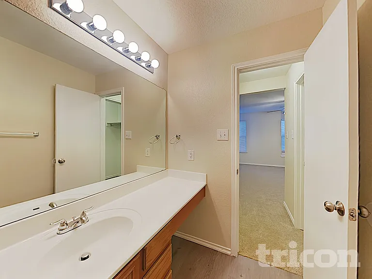 635 Cherokee Blvd — Photo 9