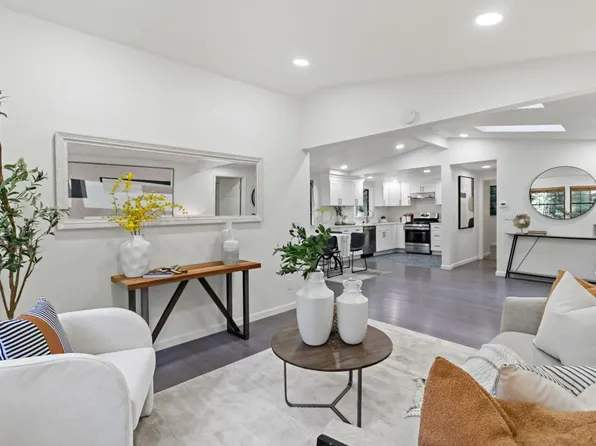 18122 Virginia Dr, Los Gatos, CA 95033