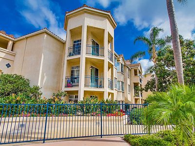 580 Camino De La Reina UNIT 128, San Diego, CA, 92108