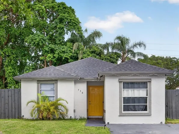 738 SW 7th Ter, Florida City, FL 33034