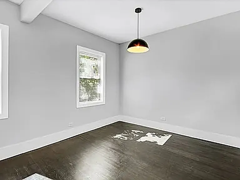 1724 W 21st St #2R — Photo 7