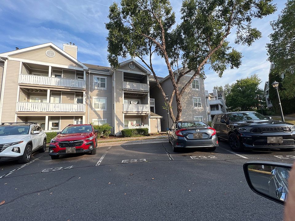 1st image of 14304 Rosy Ln APT 33
