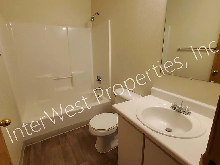 3023 S Troutdale Rd — Photo 12