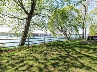 24 Juniper Ln, Riverside, CT 06878