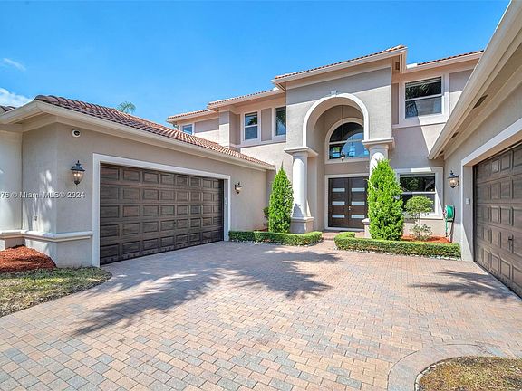 3rd image of 3865 E Coquina Way