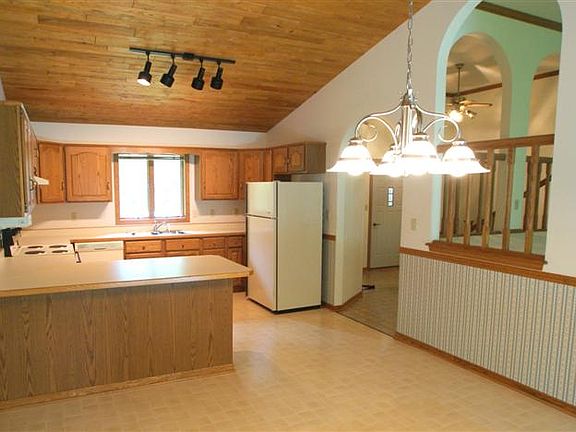 5th image of 13146 Knollwood Dr