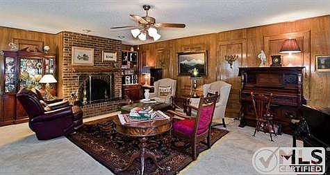 5th image of 6109 Cypress Point Dr