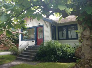 1707 NW 63rd St, Seattle, WA 98107