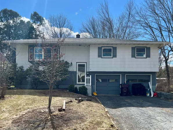 21 Mountain View Avenue, Saugerties, NY 12477