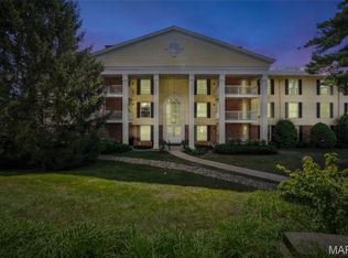 1530 Bedford Forge Ct APT 5, Chesterfield, MO