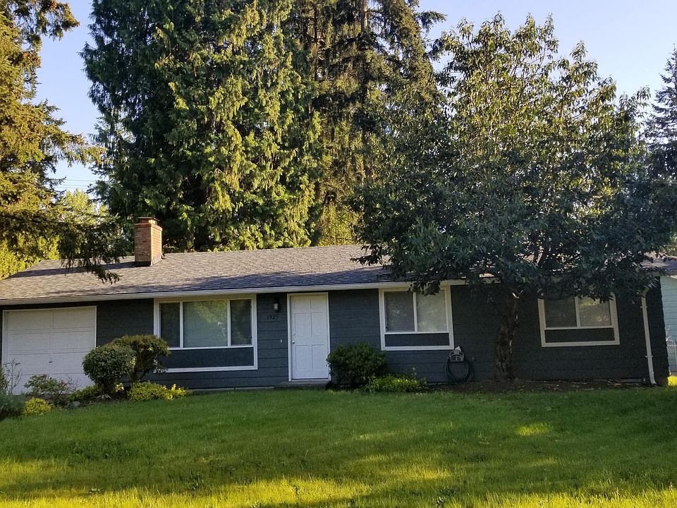 1st image of 1925 114th Dr SE