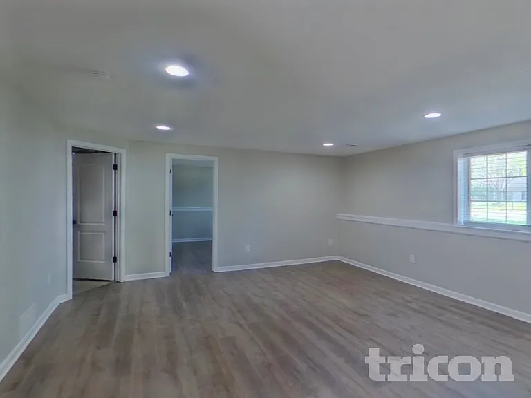 407 Wagon Wheel Cir — Photo 4