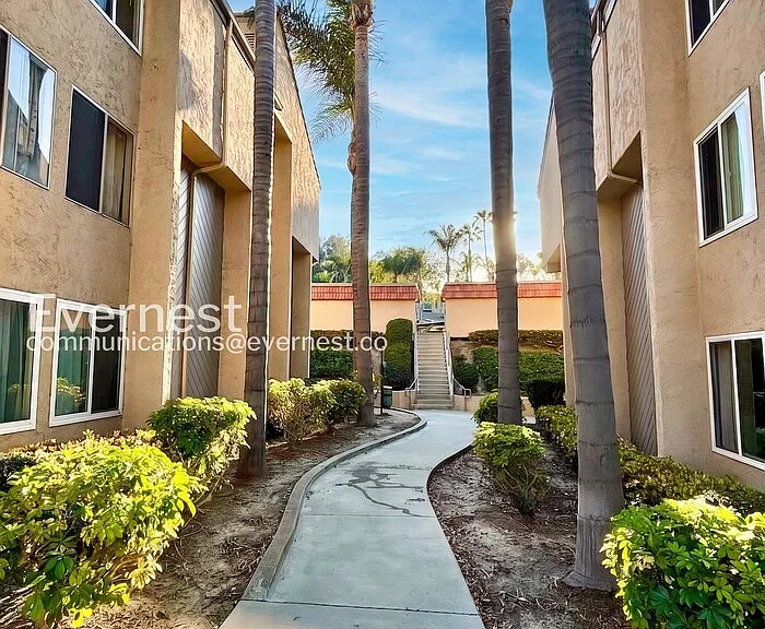 2344 Hosp Way — Photo 16