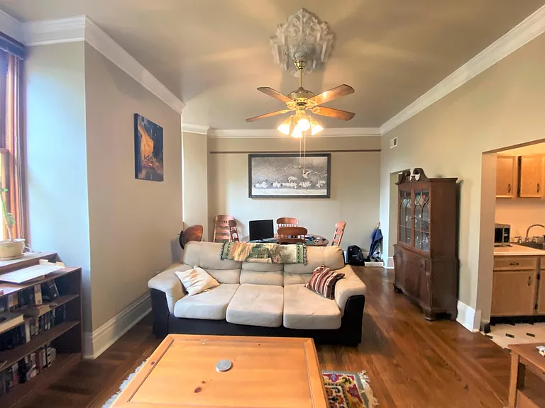 841 N Lincoln Ave #7 — Photo 2