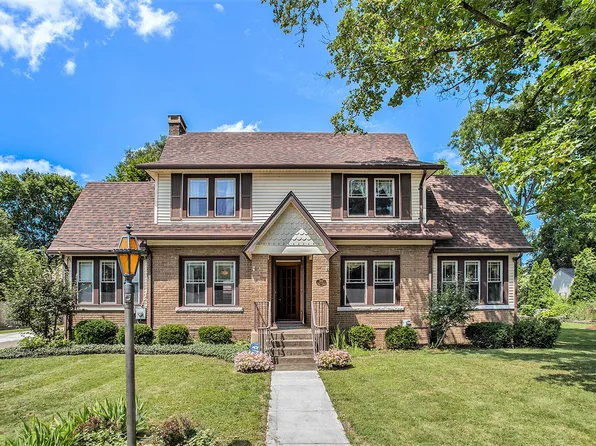206 Elmwood Blvd, Galesburg, MI 49053
