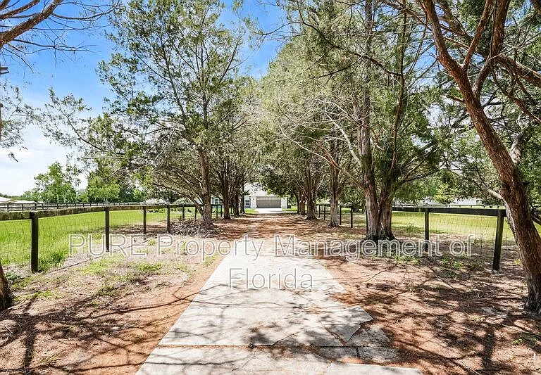 14232 SW 8th Ave — Photo 3