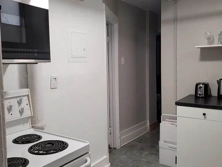 721 Cooper St #B — Photo 13