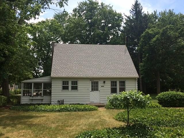 1st image of 25947 Lake Dr