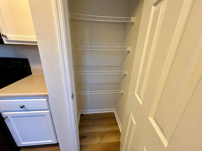 707 Porter Ln — Photo 20