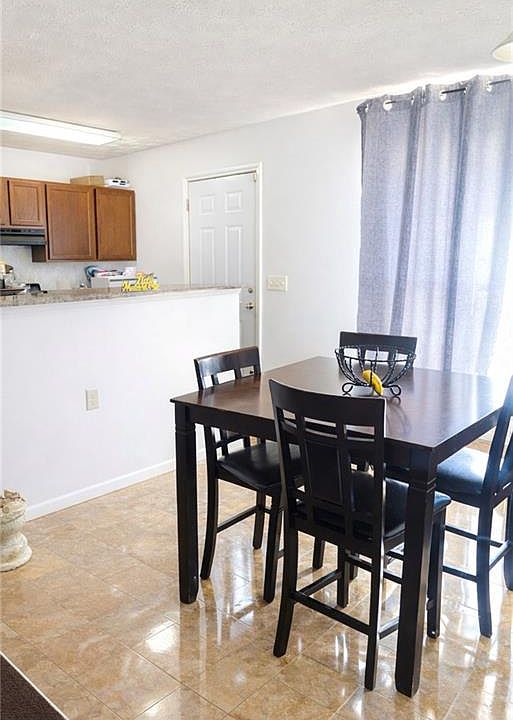 2nd image of 2482 Verbena Cir NW