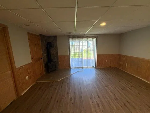 3 bed, 4.0 bath, 2264 sqft, $2,400 — Photo 2