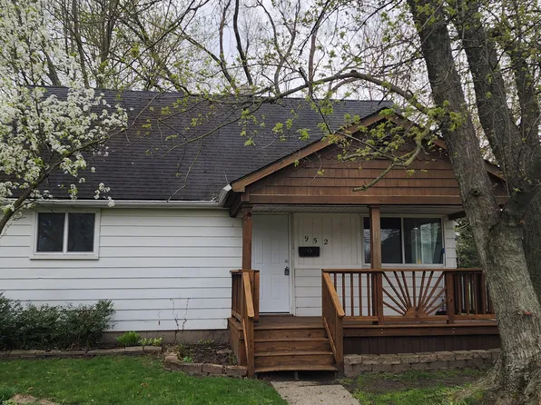 952 Hunter Ave, Ypsilanti, MI 48198