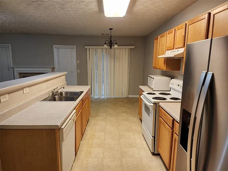 6129 Brookechase Ln — Photo 6