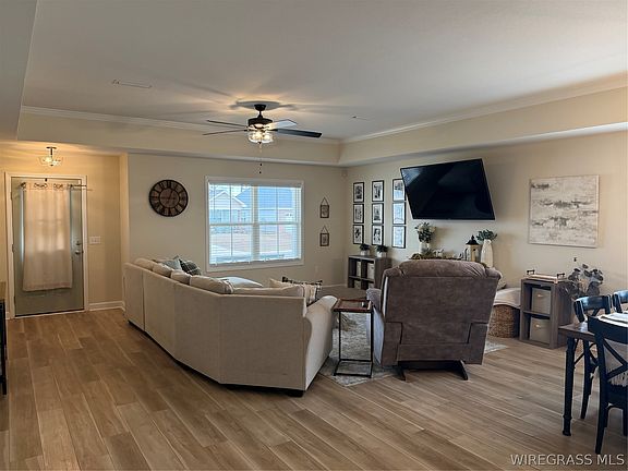 4th image of 112 Mapleleaf Ct