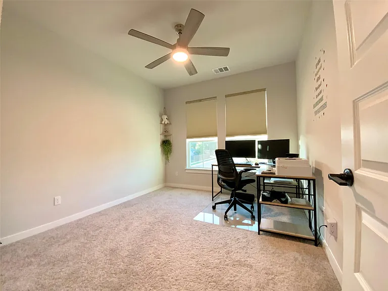 243 Kings Pine Dr — Photo 32