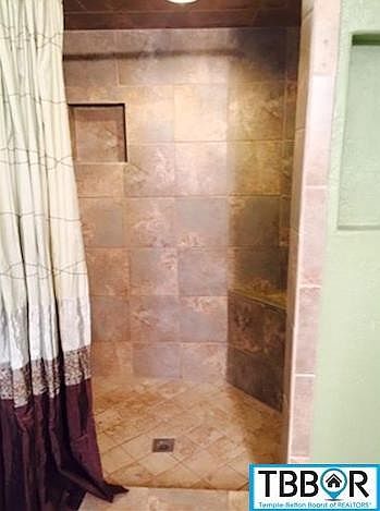 2nd image of 103 N Lexington St