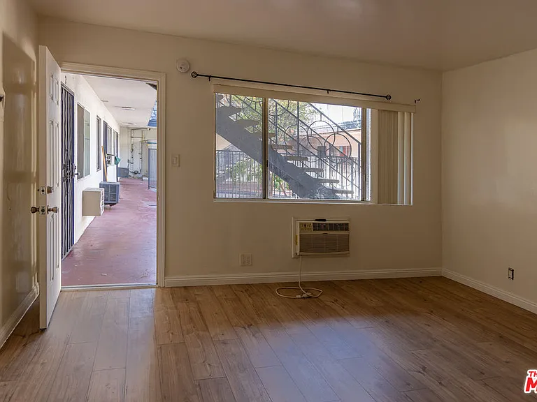6126 Eleanor Ave #1 — Photo 5