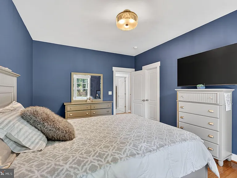 3925 Ashwood Pl — Photo 40