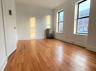 21-05 21st Rd #B1, Astoria, NY 11105