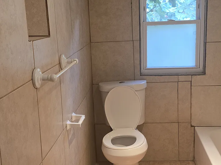 829 Richard Ave — Photo 39