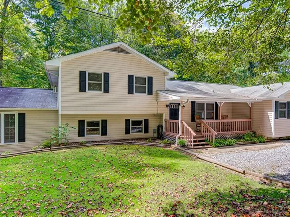 8090 Dull Rd, Clemmons, NC 27012