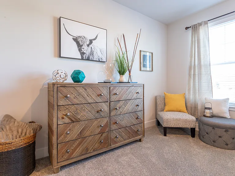 HH Bath View Apartments — Photo 8
